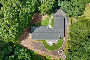 4037 Conway Valley Rd NW, Atlanta, GA 30327 - Photo 34