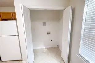 2492 Halcyon Way, Lawrenceville, GA 30044 - Photo 20
