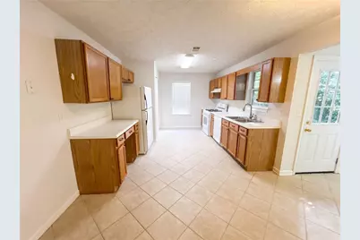 2492 Halcyon Way, Lawrenceville, GA 30044 - Photo 2