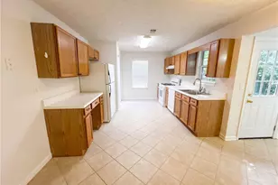 2492 Halcyon Way, Lawrenceville, GA 30044 - Photo 2