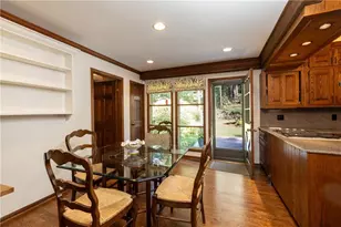 945 River Overlook Ct, Sandy Springs, GA 30328 - Photo 20