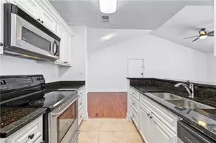 6301 Santa Fe Pkwy, Sandy Springs, GA 30350 - Photo 6