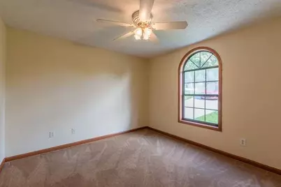 4174 Warren Road, Flowery Branch, GA 30542 - Photo 32