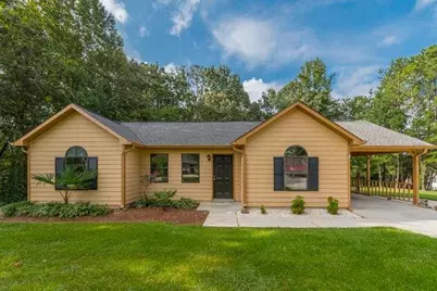 4174 Warren Road, Flowery Branch, GA 30542 - Photo 4