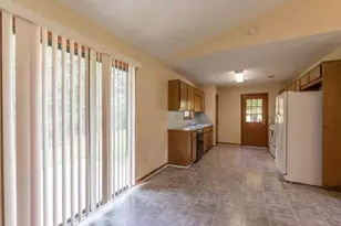 4174 Warren Rd, Flowery Branch, GA 30542 - Photo 22