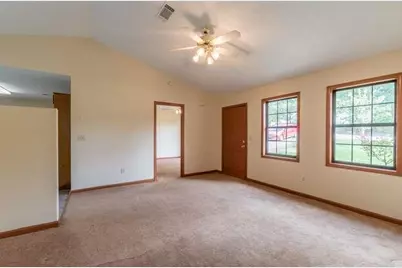 4174 Warren Road, Flowery Branch, GA 30542 - Photo 18