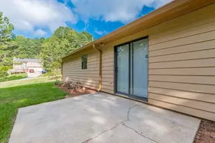 4174 Warren Rd, Flowery Branch, GA 30542 - Photo 12