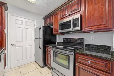 3201 Santa Fe Parkway, Sandy Springs, GA 30350 - Photo 6