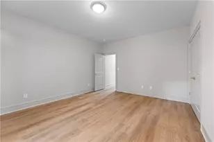 722 Lakeview Ave NE, Atlanta, GA 30308 - Photo 32