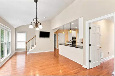 3535 Claridge Drive NE, Marietta, GA 30066 - Photo 10
