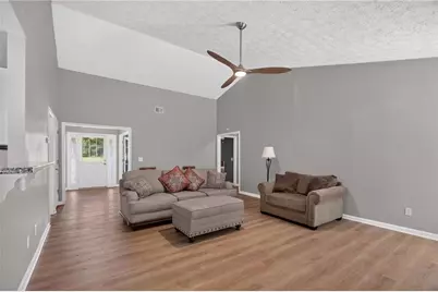 300 Hickory Pointe Court, Villa Rica, GA 30180 - Photo 10