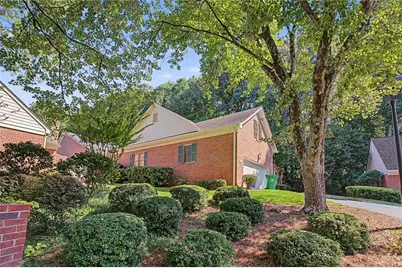 1883 Bedfordshire Court, Decatur, GA 30033 - Photo 4