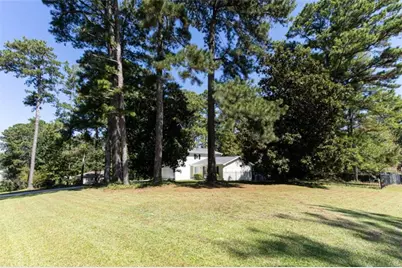 680 Emerald Forest Circle, Lawrenceville, GA 30044 - Photo 4