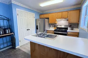 611 Davis Mill Rd, Dallas, GA 30157 - Photo 2