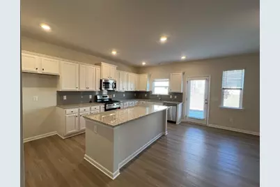 67 Briarwood Drive E, Dawsonville, GA 30534 - Photo 4
