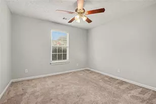 411 Crested View Dr, Loganville, GA 30052 - Photo 8
