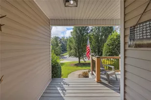 89 Katie Spg Ln, Jefferson, GA 30549 - Photo 6