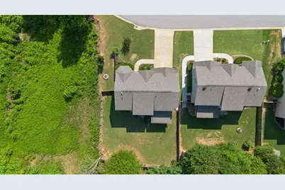 5752 Shore Isle Court, Flowery Branch, GA 30542 - Photo 38
