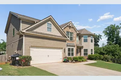 5752 Shore Isle Court, Flowery Branch, GA 30542 - Photo 2
