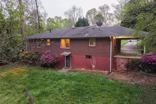 2019 Bramblewood Dr NE, Atlanta, GA 30329 - Photo 32