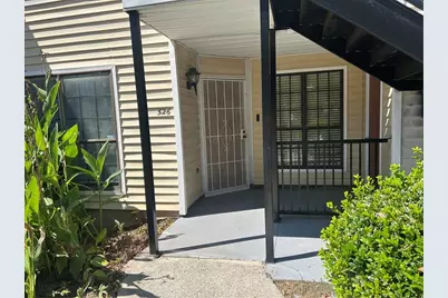 526 Windchase Lane, Stone Mountain, GA 30083 - Photo 2