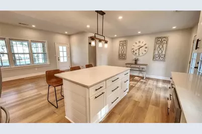 1402 Wethersfield Road, Snellville, GA 30078 - Photo 8