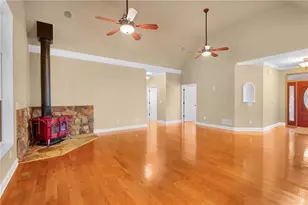 1215 Cullpepper Road NE, Calhoun, GA 30701 - Photo 10