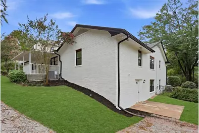 1802 Oak Grove Road NE, Atlanta, GA 30345 - Photo 14
