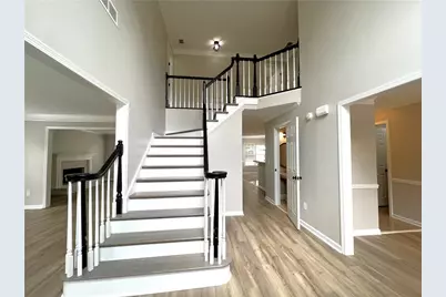 12560 Crabapple Chase Drive, Alpharetta, GA 30004 - Photo 2