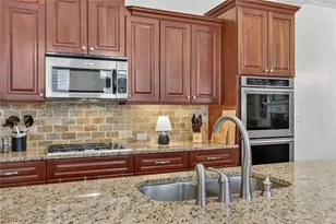 2058 Heathermere Way, Roswell, GA 30075 - Photo 10