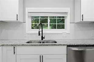 1778 Vicki Ln SE, Atlanta, GA 30316 - Photo 8