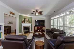 1220 Freedom Ln, Roswell, GA 30075 - Photo 6
