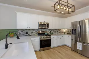 1220 Freedom Ln, Roswell, GA 30075 - Photo 14