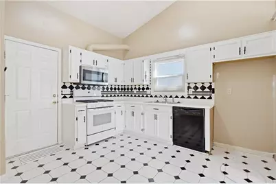 4295 Wildridge Drive, Duluth, GA 30096 - Photo 10
