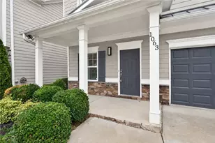 1063 Johnsons Grove, Atlanta, GA 30318 - Photo 4