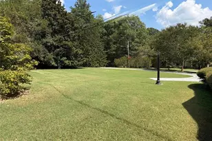 5 Plantation Cir, Carrollton, GA 30117 - Photo 4