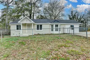 574 Glendale Rd, Scottdale, GA 30079 - Photo 1