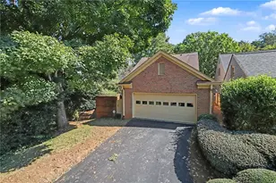 1825 Bedfordshire Dr, Decatur, GA 30033 - Photo 34