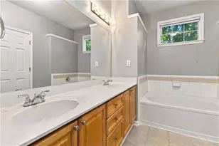 1027 Whitshire Way, Alpharetta, GA 30004 - Photo 14
