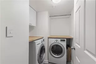 4252 River Green Dr NW, Atlanta, GA 30327 - Photo 14