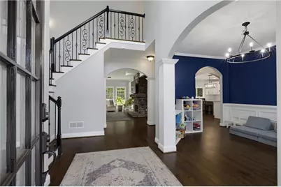 330 Walnut Hills Crossing, Canton, GA 30114 - Photo 4