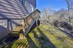 955 Tilden St NW, Atlanta, GA 30318 - Photo 18