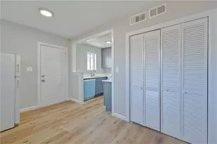955 Tilden St NW, Atlanta, GA 30318 - Photo 6