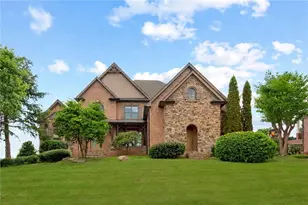 2613 Northern Oak Dr, Braselton, GA 30517 - Photo 2