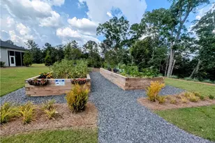 2031 Ripple Pk Bnd, Canton, GA 30114 - Photo 6
