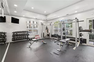1075 Peachtree Walk NE, Atlanta, GA 30309 - Photo 22