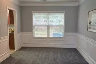 702 Lynnfield Dr, Lawrenceville, GA 30045 - Photo 10