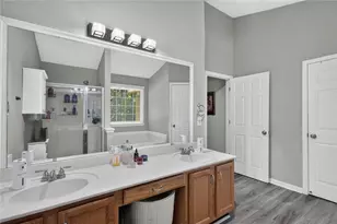 4692 Devencrest Ln, Buford, GA 30519 - Photo 18