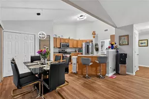 4692 Devencrest Ln, Buford, GA 30519 - Photo 6