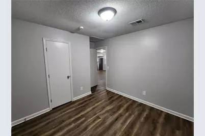 723 W Creek Circle, Monroe, GA 30655 - Photo 8